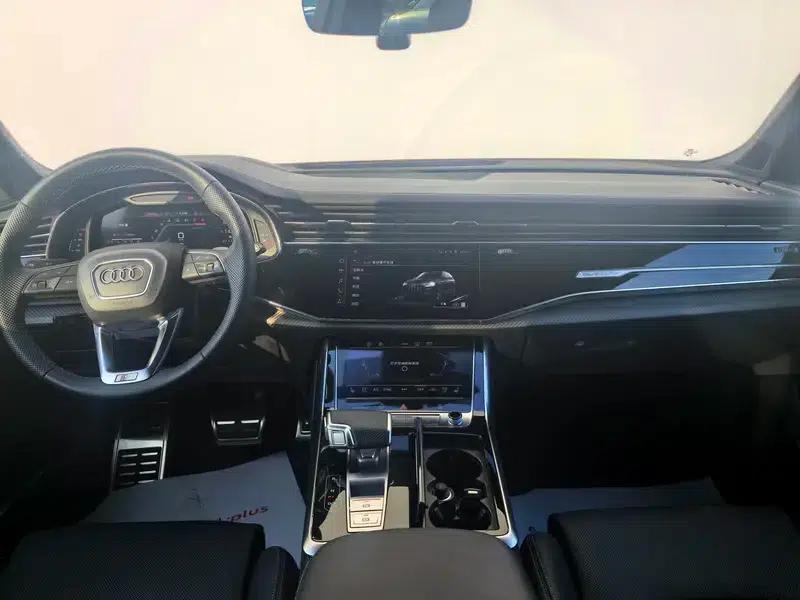 Audi SQ7 2024 4.0 TFSI — миниатюра 18