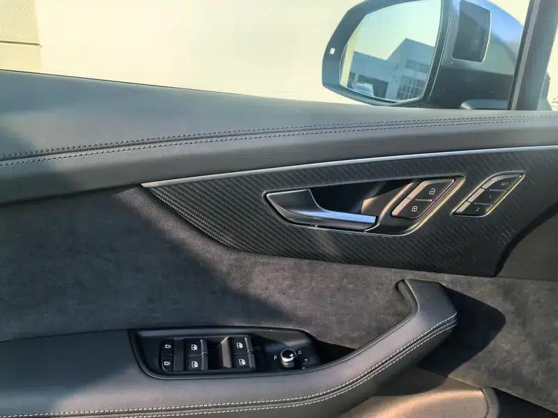 Audi SQ7 2024 4.0 TFSI — миниатюра 21
