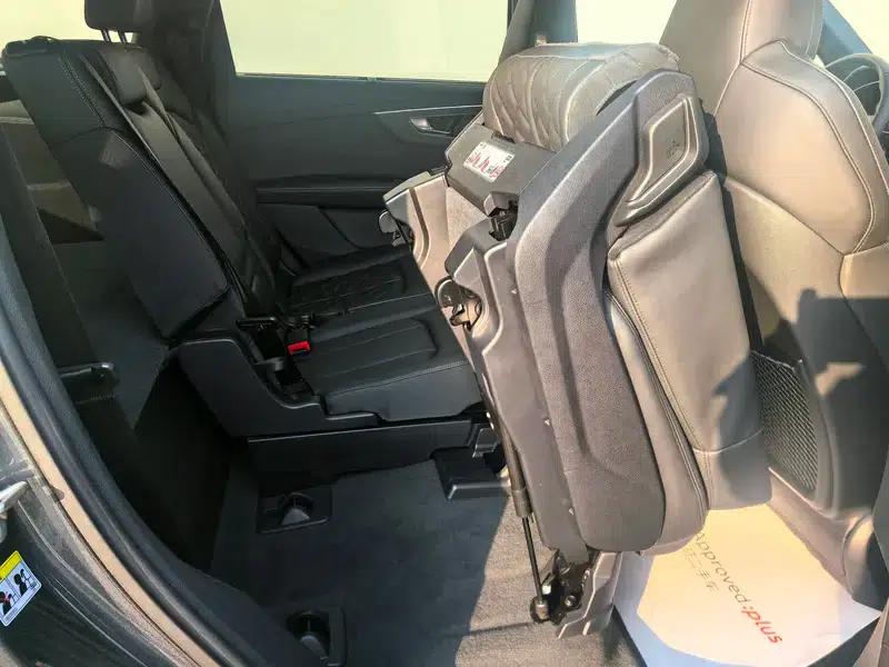 Audi SQ7 2024 4.0 TFSI — миниатюра 9