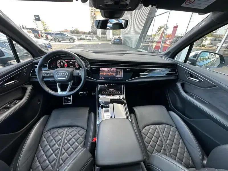 Audi SQ7 2024 4.0 TFSI — миниатюра 12