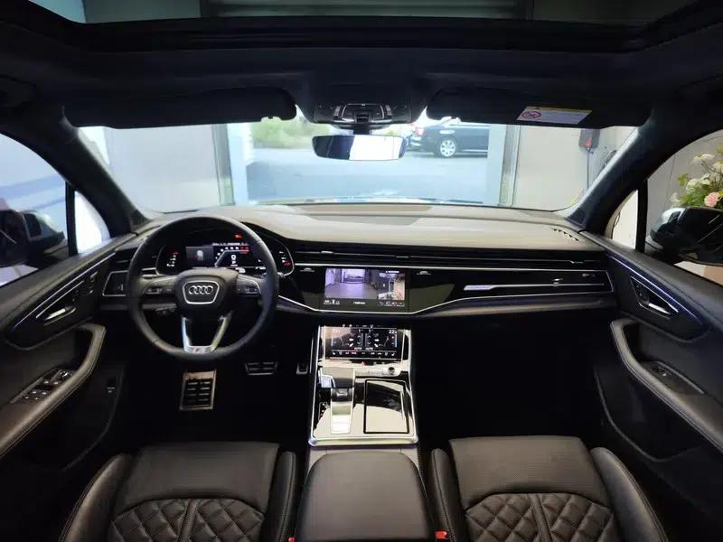 Audi SQ7 2024 4.0 TFSI — миниатюра 12