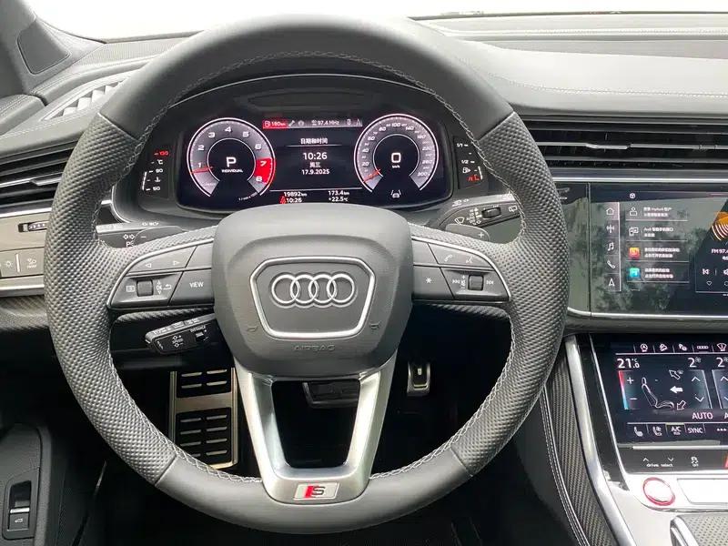 Audi SQ7 2024 4.0 TFSI — миниатюра 14