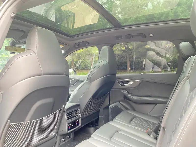 Audi SQ7 2024 4.0 TFSI — миниатюра 22