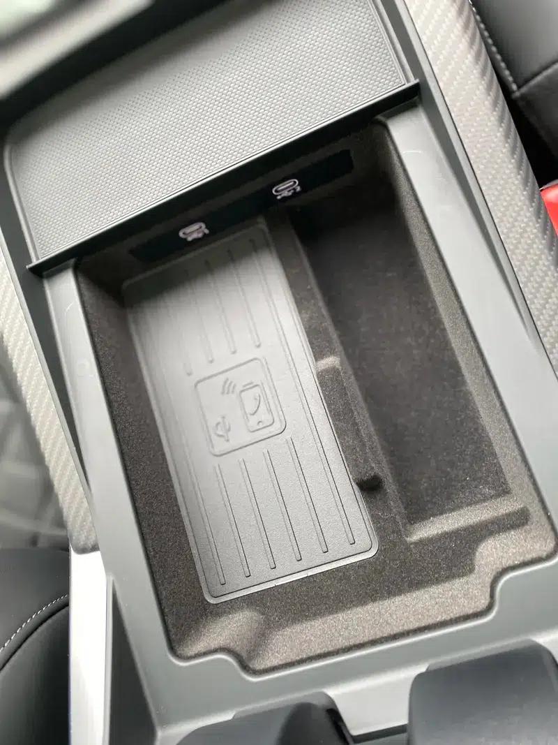 Audi SQ7 2024 4.0 TFSI — миниатюра 9