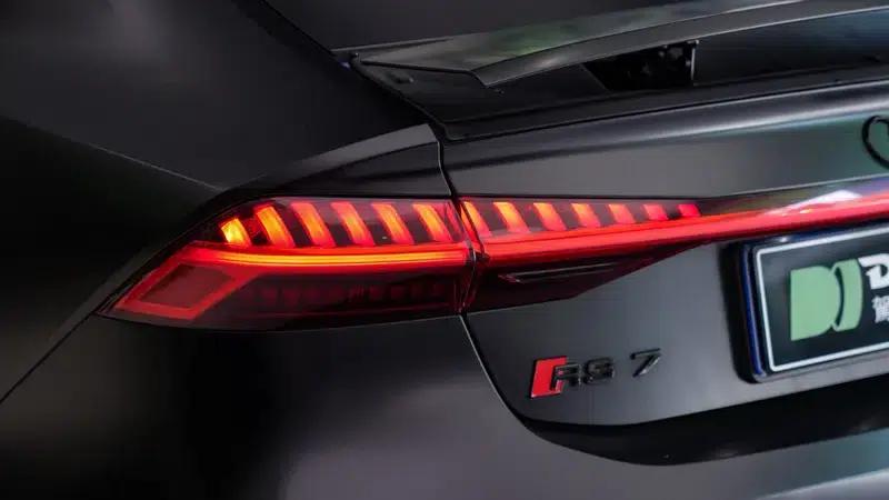 2021 Audi RS 7 RS 7 4.0T Sportback Premium Edition — миниатюра 8
