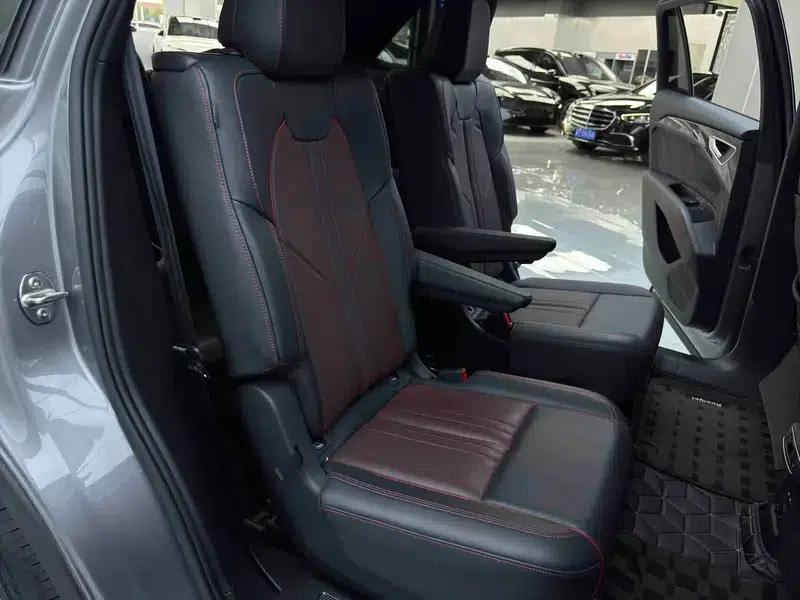 Audi Q5 e-tron 2022 Model 40 e-tron Starry Sky Edition Mech Suit Sun Chaser Edition — миниатюра 25