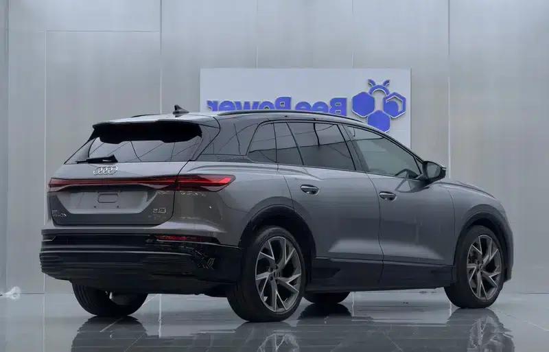 Audi Q5 e-tron 2022 Model 40 e-tron Starry Sky Edition Mech Suit Sun Chaser Edition — миниатюра 7