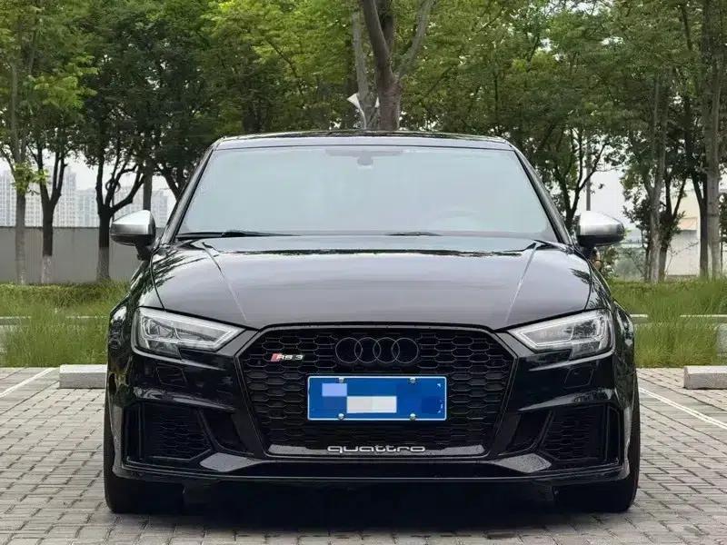 Audi RS 3 2017 RS 3 2.5T Limousine — миниатюра 2