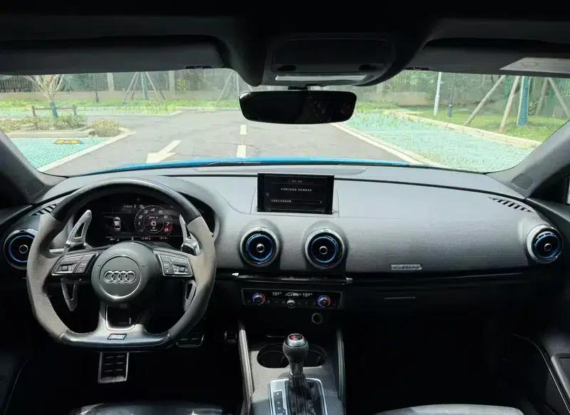 Audi RS 3 2017 RS 3 2.5T Limousine — миниатюра 8