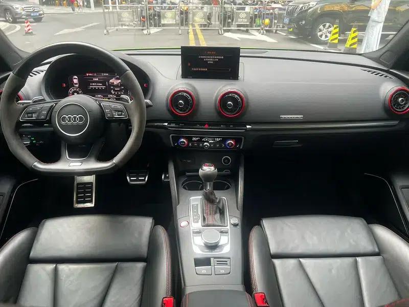 Audi RS 3 2017 RS 3 2.5T Limousine — миниатюра 7