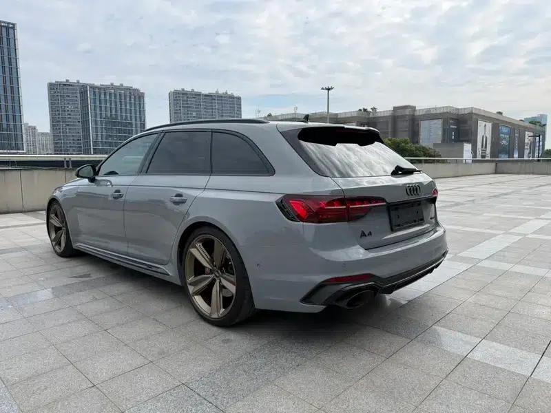 2022 Audi RS 4 RS4 2.9T Avant Dark Gold Edition — миниатюра 5