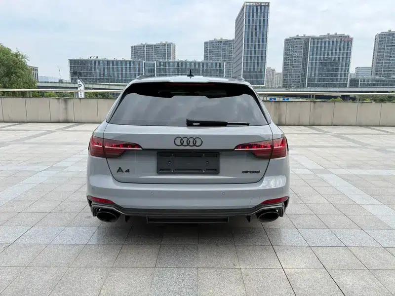 2022 Audi RS 4 RS4 2.9T Avant Dark Gold Edition — миниатюра 6