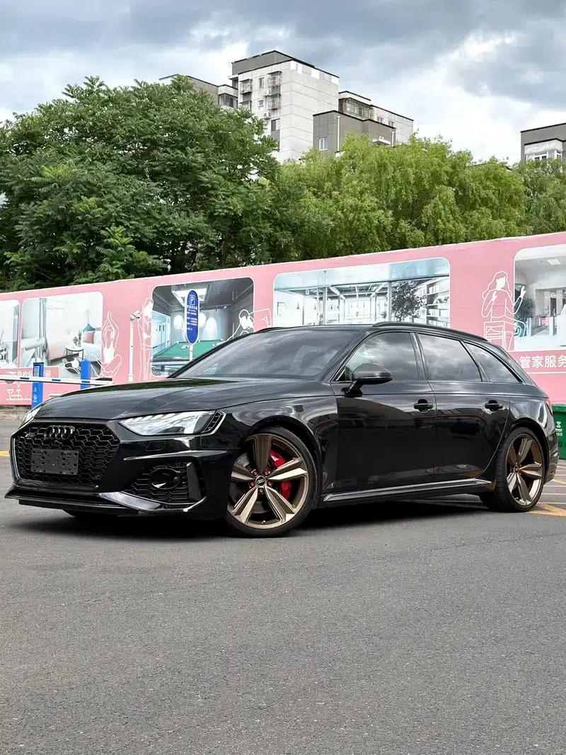 2022 Audi RS 4 RS4 2.9T Avant Dark Gold Edition — миниатюра 1