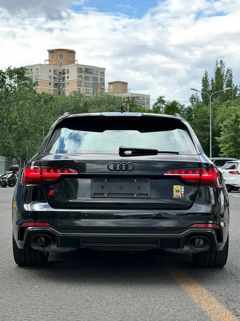 2022 Audi RS 4 RS4 2.9T Avant Dark Gold Edition — миниатюра 3