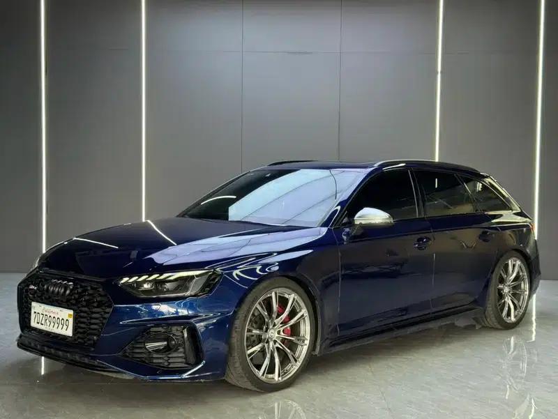 2021 Audi RS 4 RS4 2.9T Avant — миниатюра 1