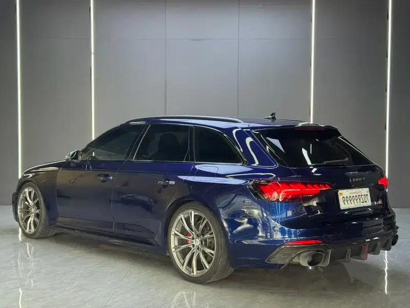 2021 Audi RS 4 RS4 2.9T Avant — миниатюра 4