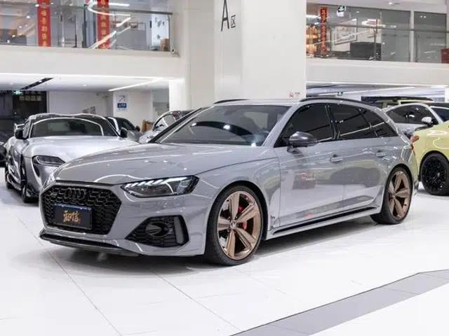 2022 Audi RS 4 RS4 2.9T Avant Dark Gold Edition