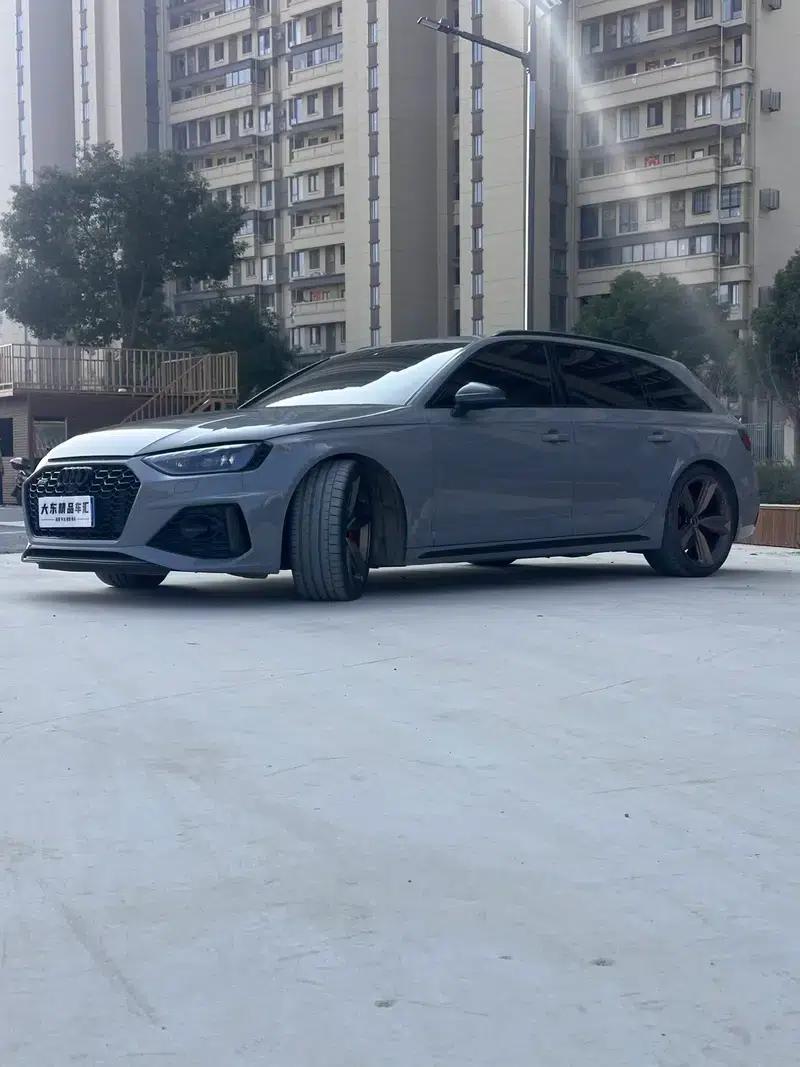 2022 Audi RS 4 RS4 2.9T Avant Dark Gold Edition — миниатюра 3