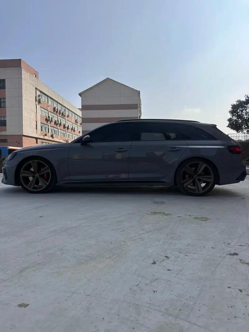 2022 Audi RS 4 RS4 2.9T Avant Dark Gold Edition — миниатюра 8