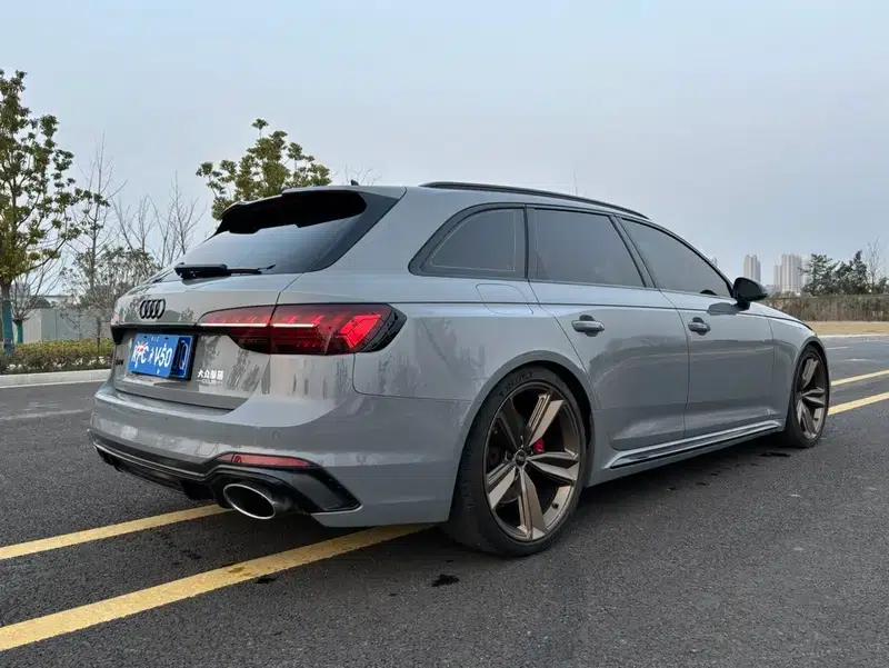 2022 Audi RS 4 RS4 2.9T Avant Dark Gold Edition — миниатюра 6