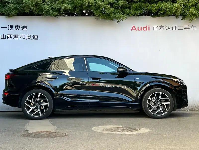 Audi Q6L Sportback e-tron 2026 First Edition — миниатюра 5