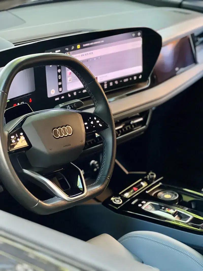 Audi Q6L Sportback e-tron 2026 First Edition — миниатюра 9