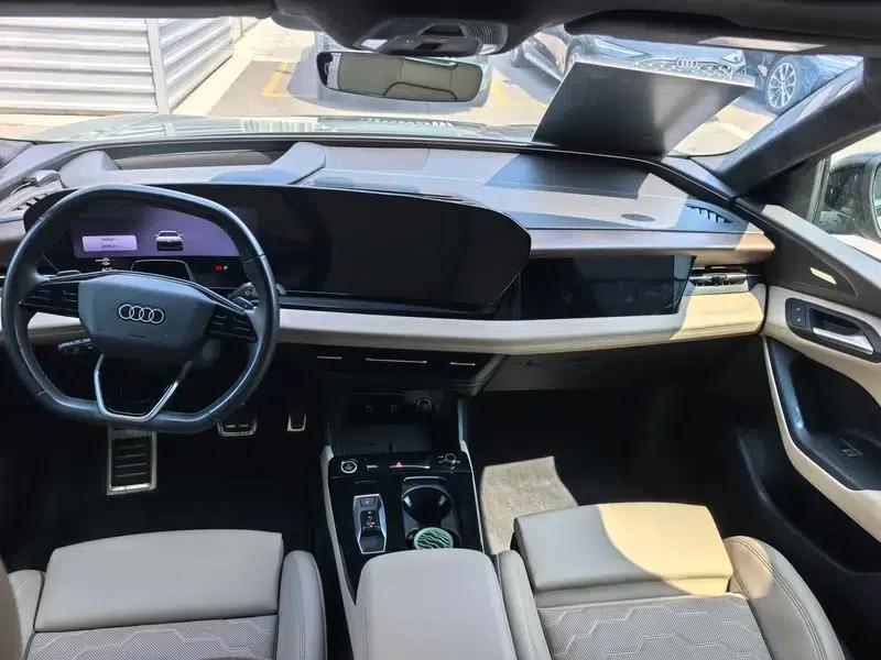 Audi Q6L Sportback e-tron 2026 First Edition — миниатюра 10