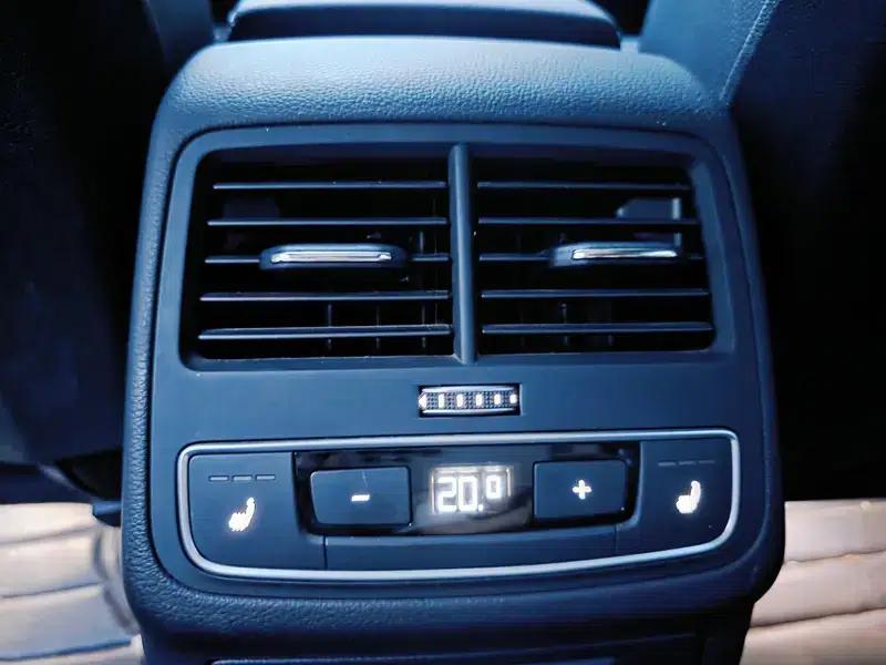 Audi A4 (Imported) 2017 45 TFSI allroad quattro Fashion Edition — миниатюра 9