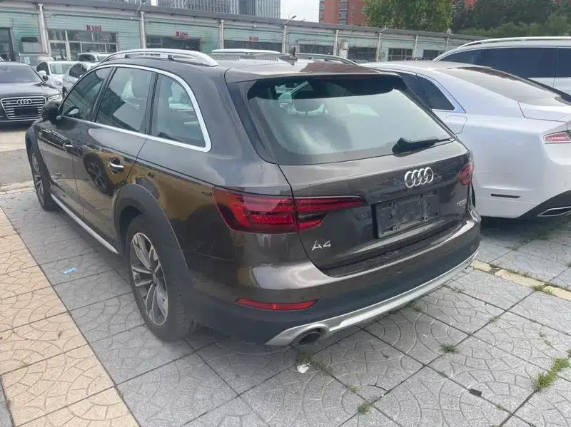 2019 Audi A4 (Imported) 45 TFSI allroad quattro Sport — миниатюра 3