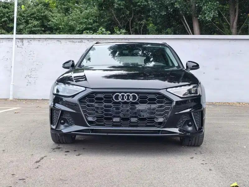 2023 Audi A4 (Imported) Avant 40 TFSI Fashion Dynamic Edition — миниатюра 2