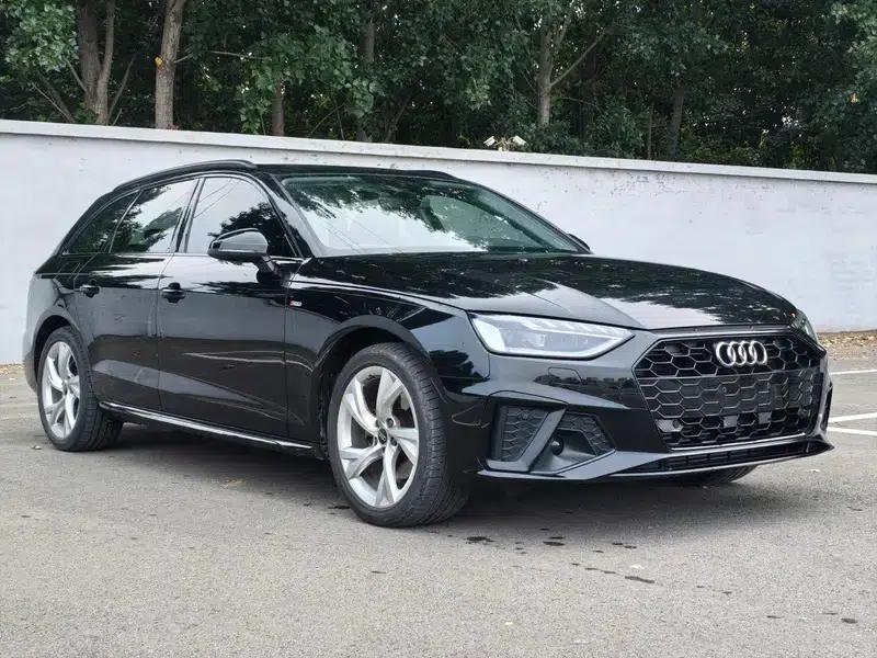 2023 Audi A4 (Imported) Avant 40 TFSI Fashion Dynamic Edition — миниатюра 3