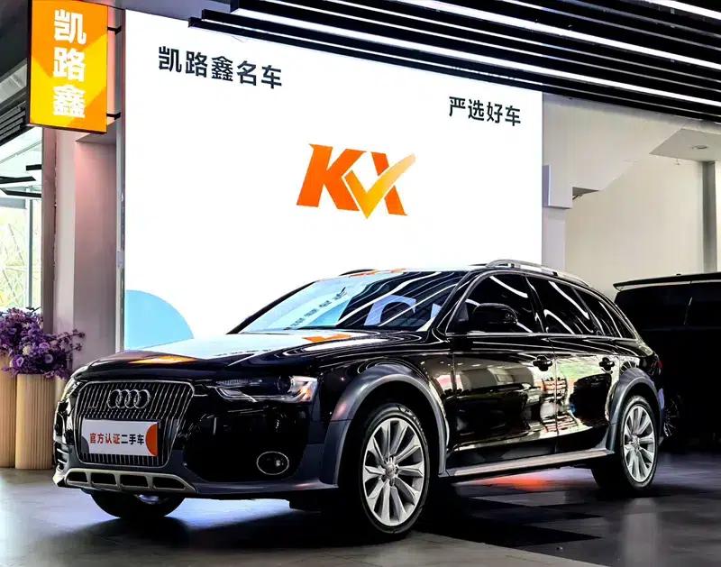 2014 Audi A4 (Imported) 40 TFSI allroad quattro plus version — миниатюра 1