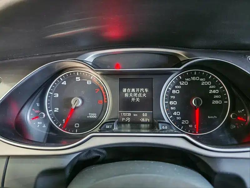 2014 Audi A4 (Imported) 40 TFSI allroad quattro plus version — миниатюра 16