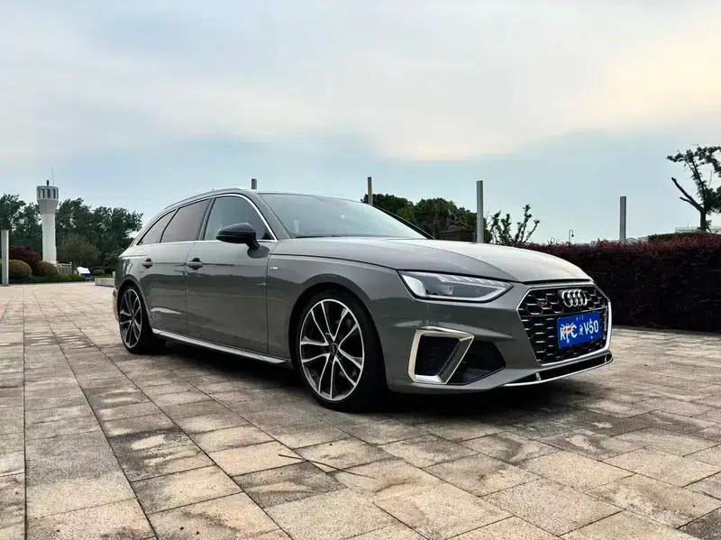 2021 Audi A4 (Imported) Avant 40 TFSI Fashionable Elegant Model — миниатюра 3