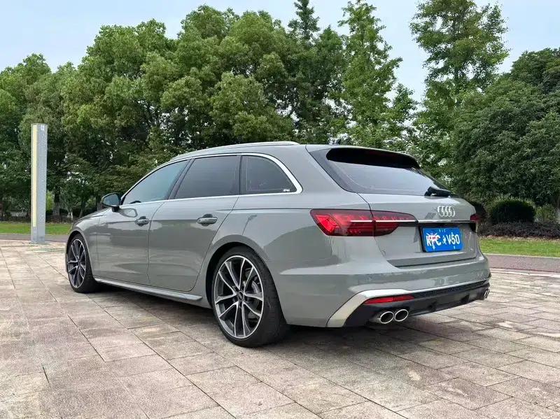 2021 Audi A4 (Imported) Avant 40 TFSI Fashionable Elegant Model — миниатюра 5