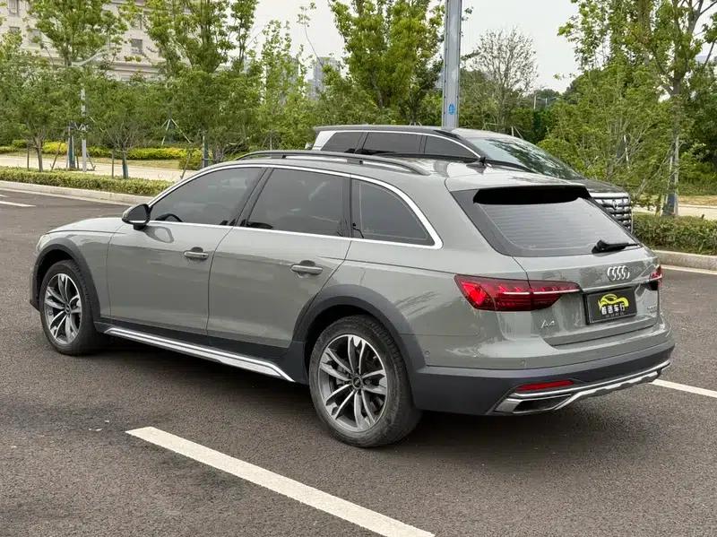 2022 Audi A4 (Imported) allroad quattro Ice Sport Edition — миниатюра 4