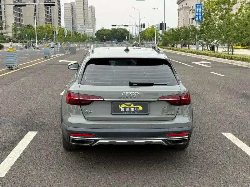 2022 Audi A4 (Imported) allroad quattro Ice Sport Edition — миниатюра 5