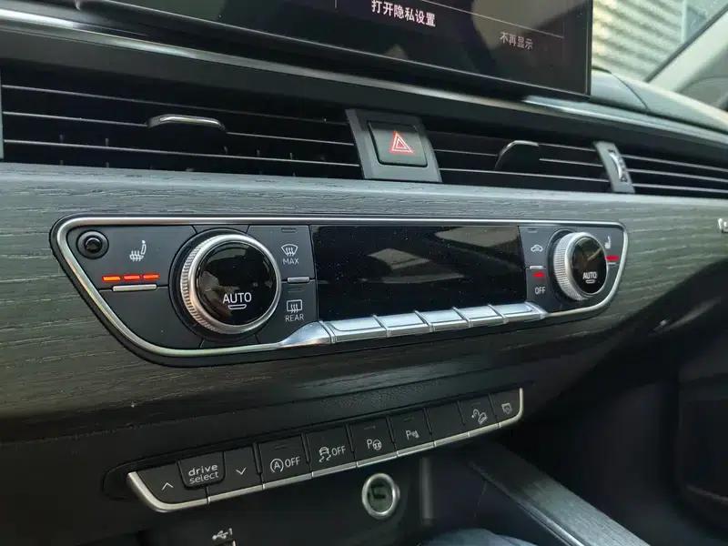 2022 Audi A4 (Imported) allroad quattro — миниатюра 11