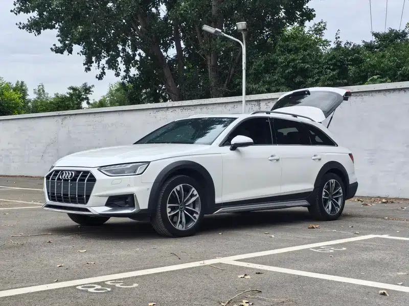 2022 Audi A4 (Imported) allroad quattro — миниатюра 13