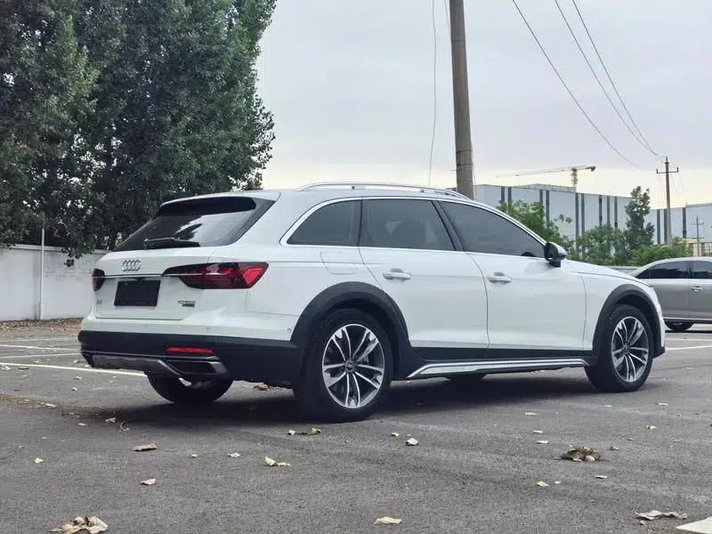 2022 Audi A4 (Imported) allroad quattro — миниатюра 7