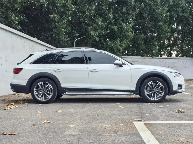 2022 Audi A4 (Imported) allroad quattro — миниатюра 8