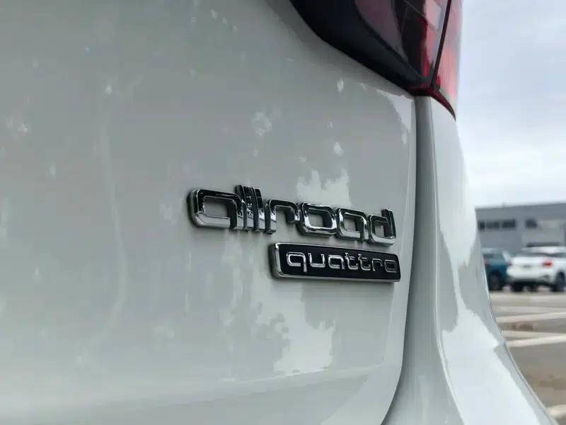 2022 Audi A4 (Imported) allroad quattro — миниатюра 9