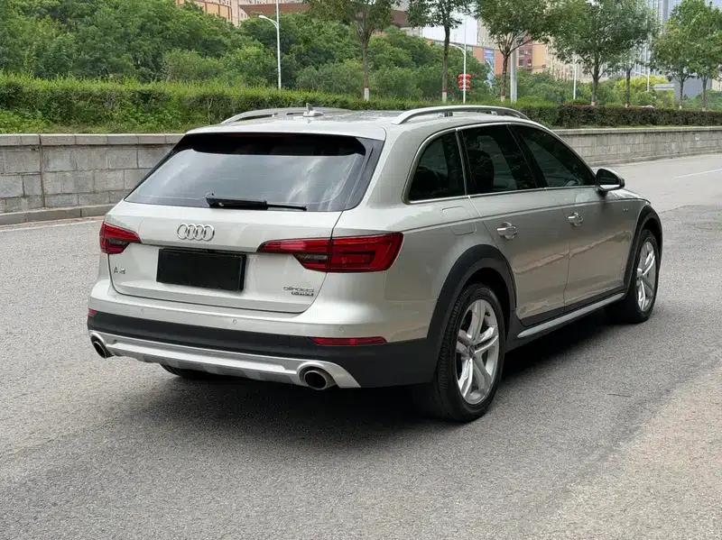 Audi A4 (Imported) 2017 45 TFSI allroad quattro Fashion Edition — миниатюра 6