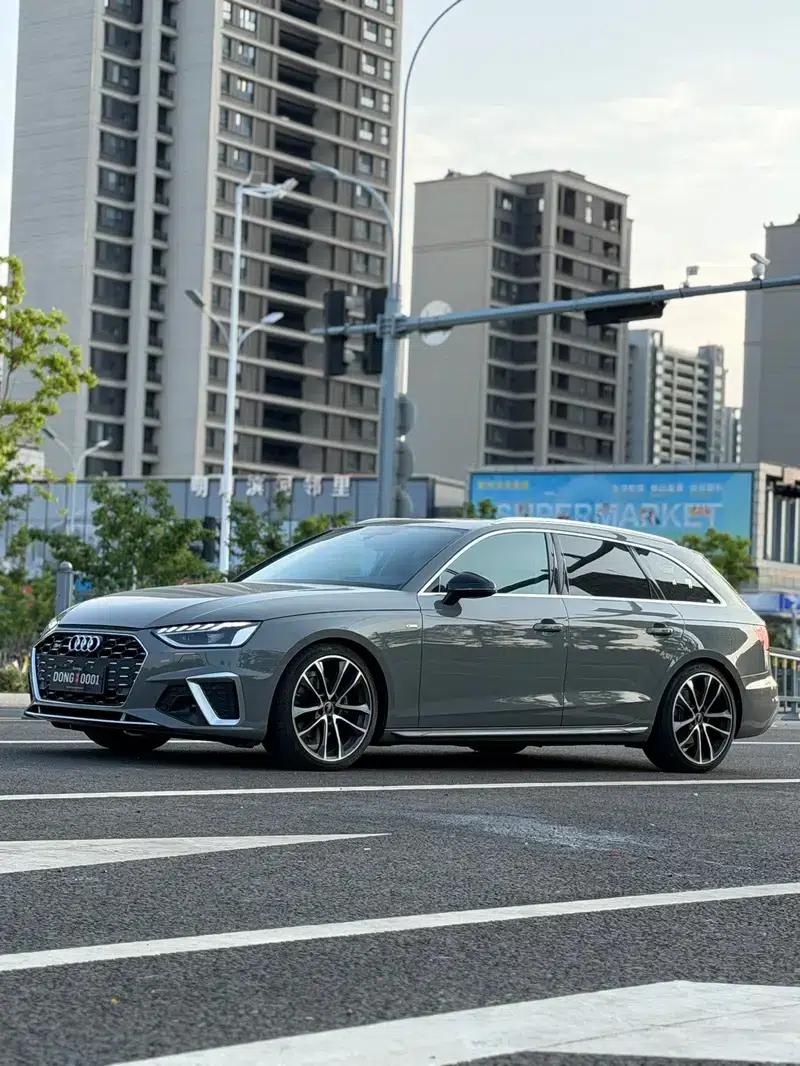2021 Audi A4 (Imported) Avant 40 TFSI Star Edition — миниатюра 3