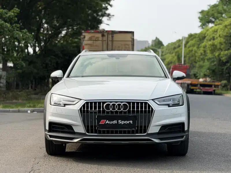 Audi A4 (Imported) 2017 45 TFSI allroad quattro Fashion Edition — миниатюра 2