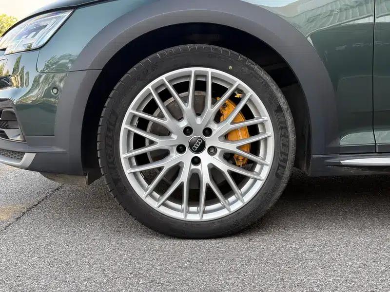 2019 Audi A4 (Imported) 45 TFSI allroad quattro Sport — миниатюра 11