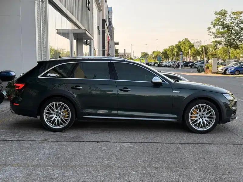 2019 Audi A4 (Imported) 45 TFSI allroad quattro Sport — миниатюра 7