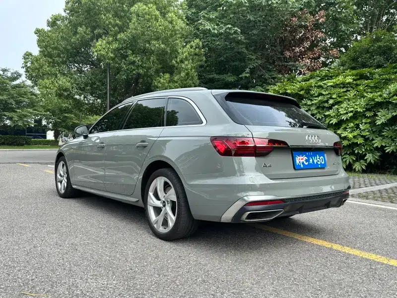 2021 Audi A4 (Imported) Avant 40 TFSI Fashionable Elegant Model — миниатюра 5