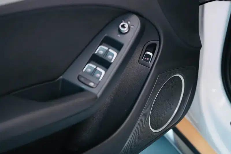 2014 Audi A4 (Imported) 40 TFSI allroad quattro plus version — миниатюра 25