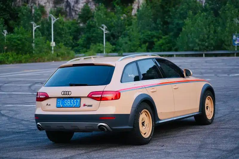 2014 Audi A4 (Imported) 40 TFSI allroad quattro plus version — миниатюра 5